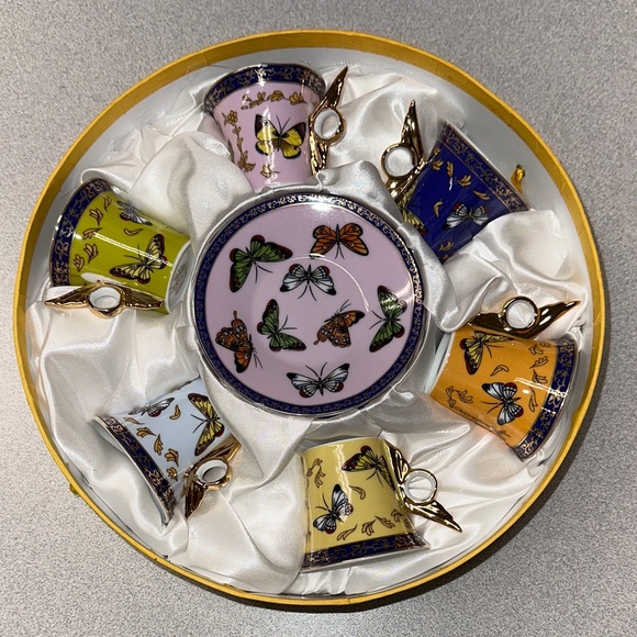 classic coffee and tea Other - NWT Classic coffee and tea, butterfly  Pattern tea Set in Multicolor